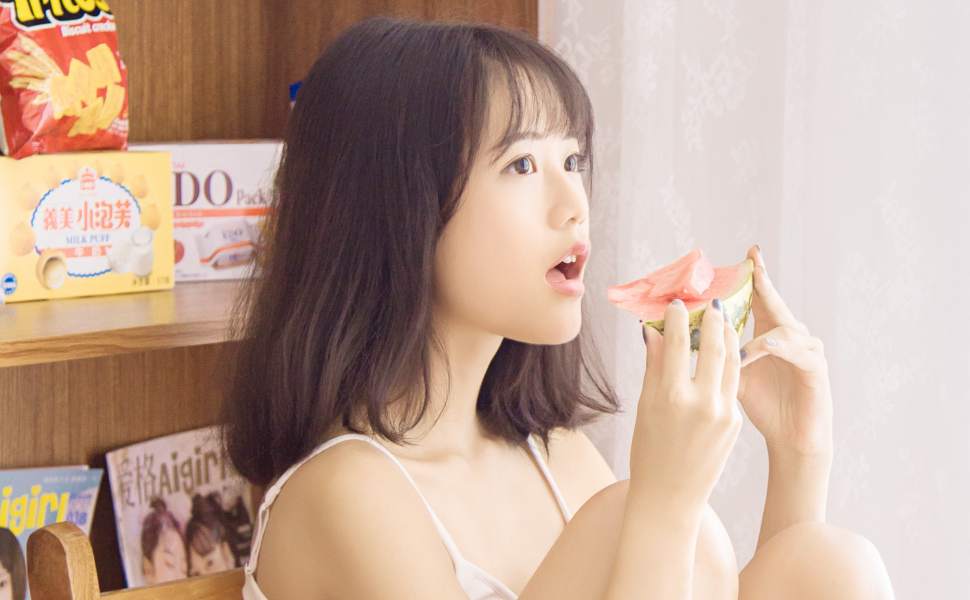 百万网红杨可新翻车！手机云盘被女友扒光，性爱视频曝光致多名女性染病