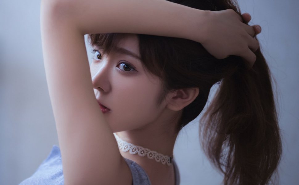 郑州女子韩倩倩男友刚出差，夜店搭讪纹身男深夜同返酒店，引发全网热议现场图3
