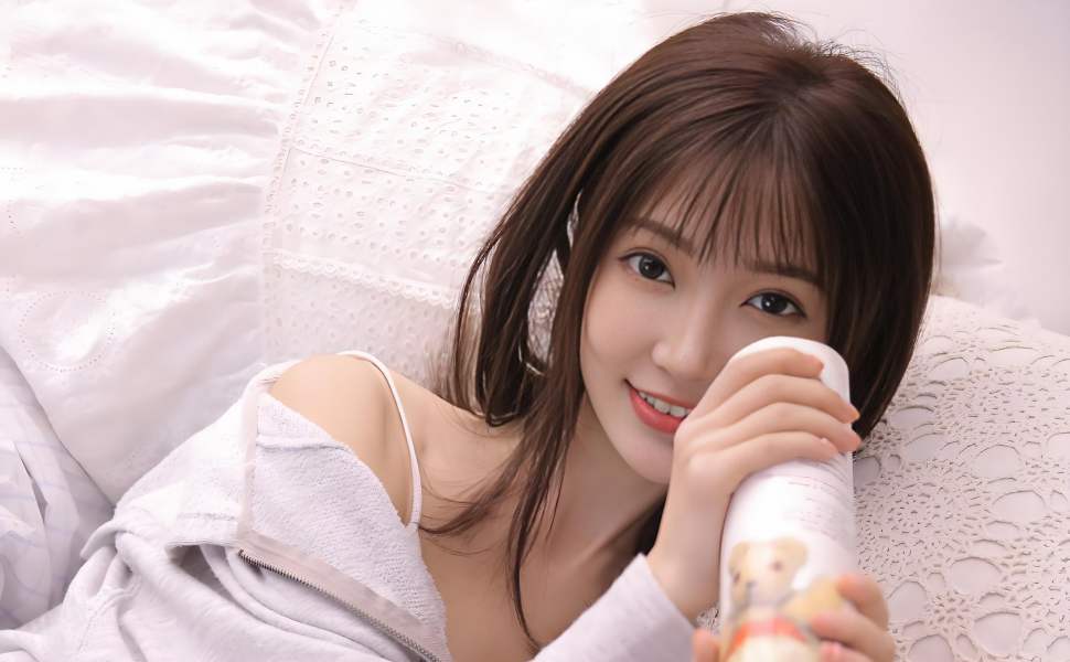 抖音“沪上如烟”翻车实录：御姐人妻私密视频外泄，肥臀巨乳玩倒牛奶假内射，网友直呼辣眼睛！