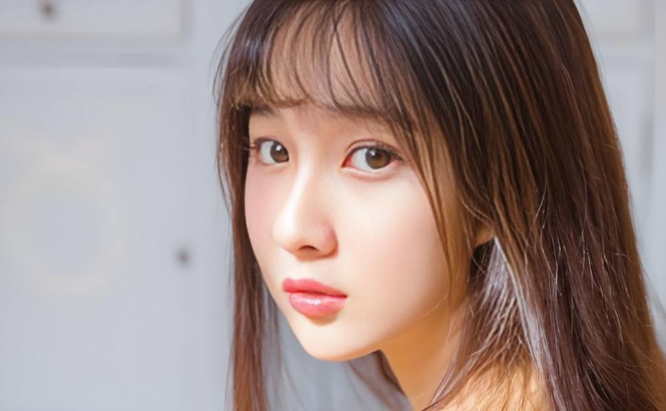 武汉博主陶白白与前妻婚变内幕：出轨视频疯传，女方E杯身材引热议，账号永久停更