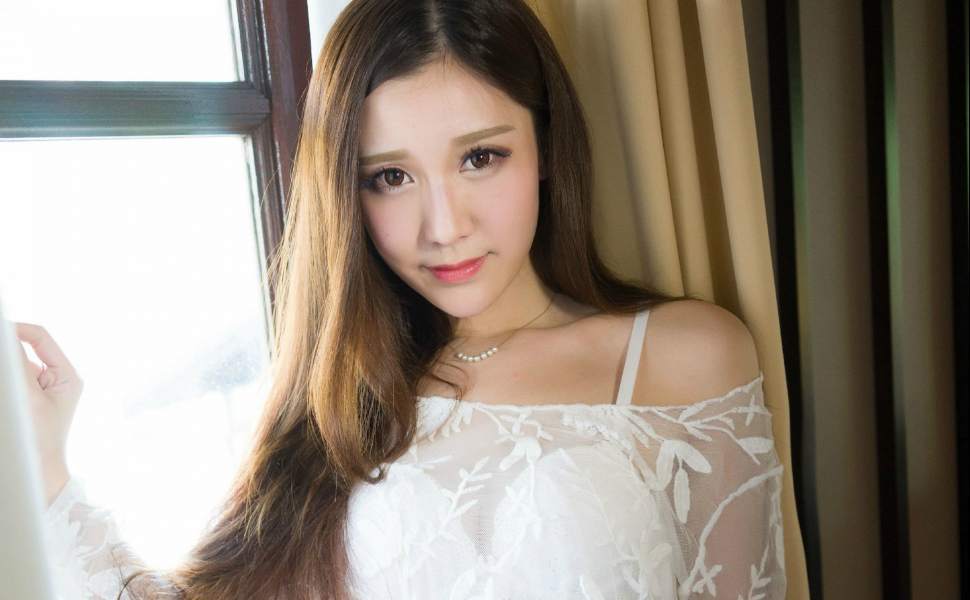 抖阴网红吴允贞约炮视频泄露，肥臀巨乳引热议，反思网络性文化侵蚀
